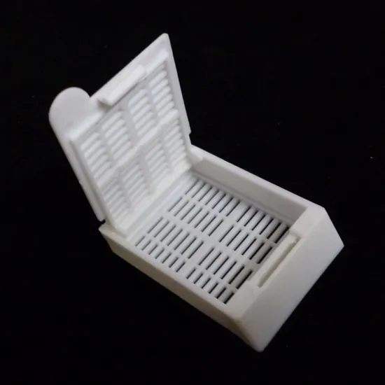 Nh&uacute;ng băng cassette